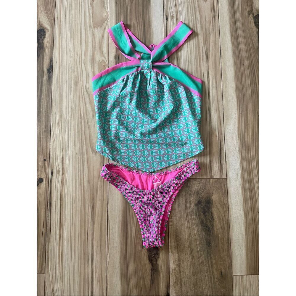 MILK& HONEY Swimsuit 2 Pieces Size S-M